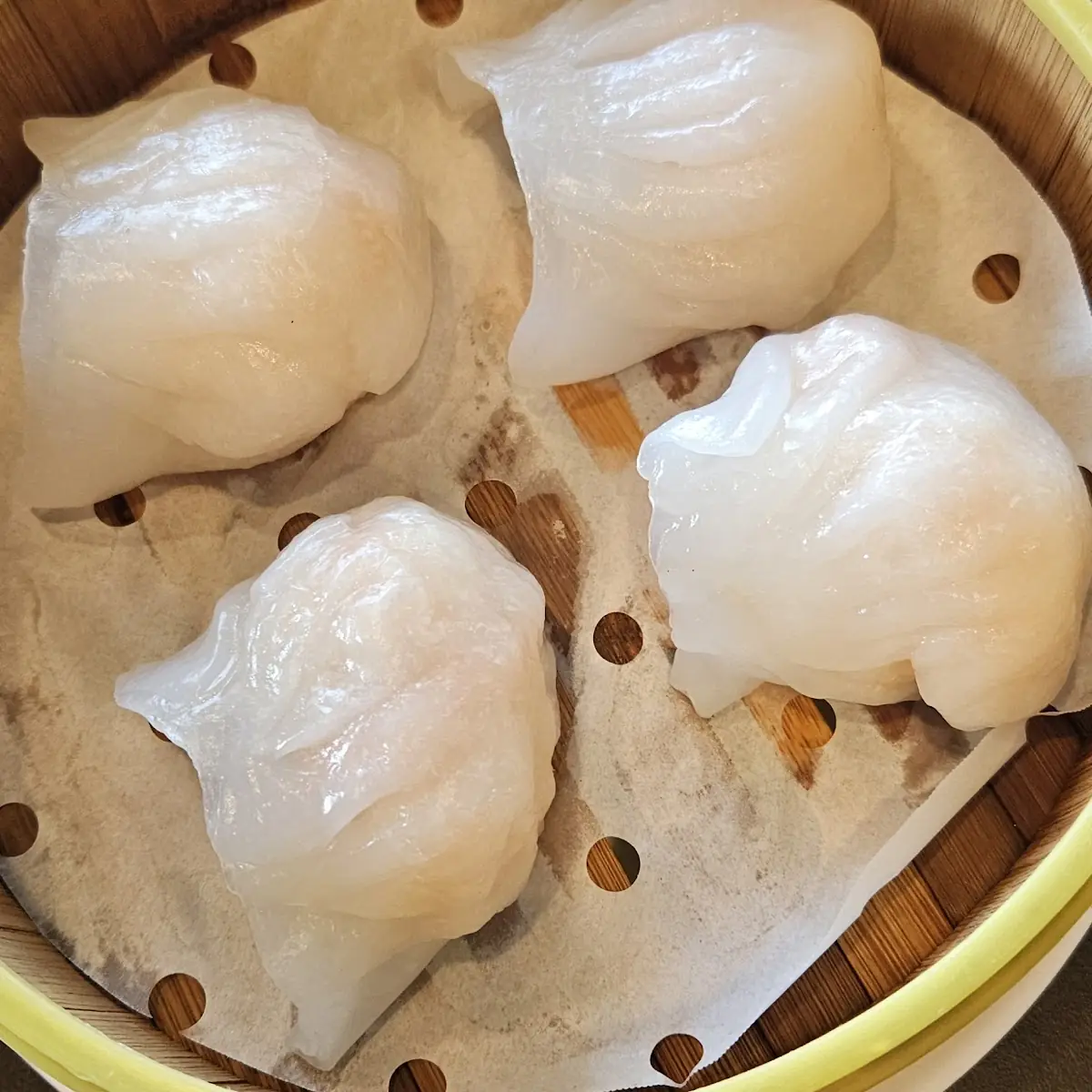 steamed shrimp har gow 蒸蝦餃